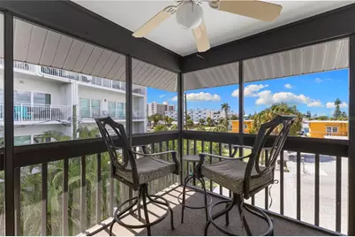 15394 2nd Street E, Madeira Beach, FL 33708 - Photo 34