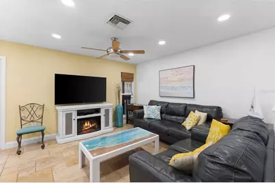 15394 2nd Street E, Madeira Beach, FL 33708 - Photo 28