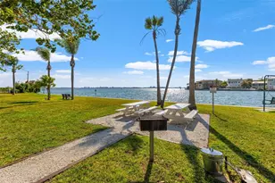 6075 Shore Blvd S, Gulfport, FL 33707 - Photo 26