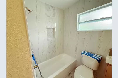 2520 10th Street S, Saint Petersburg, FL 33705 - Photo 8