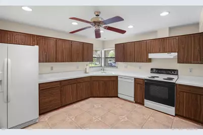 3505 Tarpon Woods Boulevard #K406, Palm Harbor, FL 34685 - Photo 8