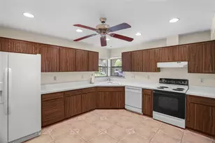 3505 Tarpon Woods Blvd, Palm Harbor, FL 34685 - Photo 8