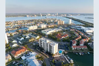 255 Dolphin Point #414, Clearwater Beach, FL 33767 - Photo 6