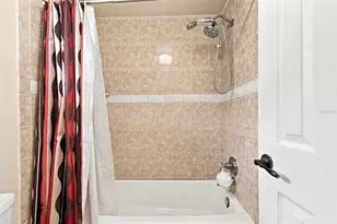 915 Lynnlea Ln, Tarpon Springs, FL 34689 - Photo 40