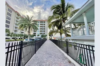 17715 Gulf Boulevard #303, Redington Shores, FL 33708 - Photo 32
