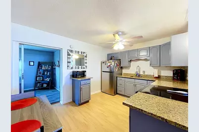 1520 Belle Glade Avenue, Sun City Center, FL 33573 - Photo 32