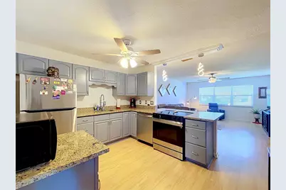 1520 Belle Glade Avenue, Sun City Center, FL 33573 - Photo 2