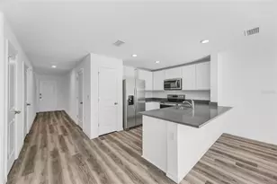 444 Whistling Duck Pl, Ruskin, FL 33570 - Photo 4