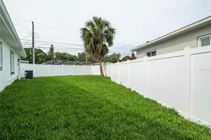 3730 75th St N, Saint Petersburg, FL 33710 - Photo 28
