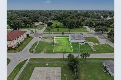3812 N 29th Street, Tampa, FL 33610 - Photo 1