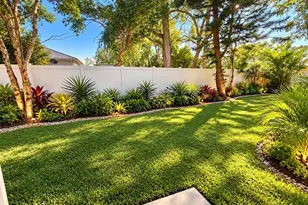 4500 E Bay Dr, Clearwater, FL 33764 - Photo 12