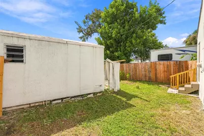 8474 Tobay Road N, Saint Petersburg, FL 33702 - Photo 28