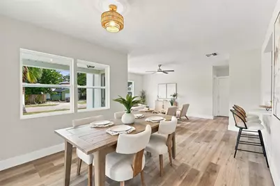 8474 Tobay Road N, Saint Petersburg, FL 33702 - Photo 12