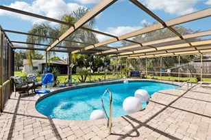 12240 Katherwood St, Spring Hill, FL 34608 - Photo 2