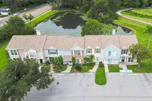 16110 Rambling Vine Dr W, Tampa, FL 33624 - Photo 4