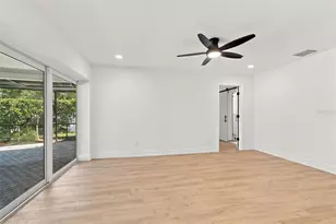 2654 Augusta Dr N, Clearwater, FL 33761 - Photo 12