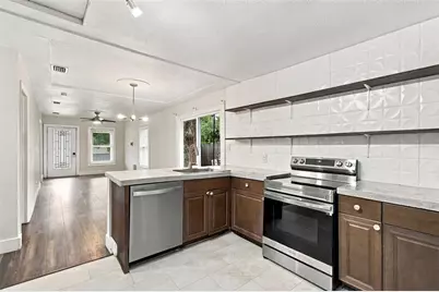1611 E Genesee Street, Tampa, FL 33610 - Photo 18