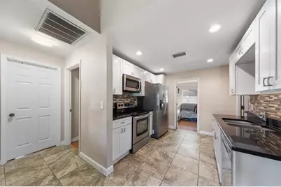 1679 Needles Lane W, Largo, FL 33771 - Photo 8