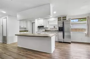 5675 S Sandalwood Way, Floral City, FL 34436 - Photo 4