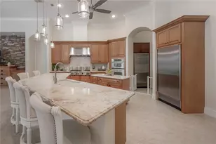 21228 Quiet Haven Ct, Land O Lakes, FL 34637 - Photo 8