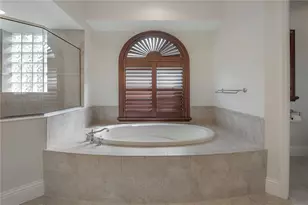 21228 Quiet Haven Ct, Land O Lakes, FL 34637 - Photo 22
