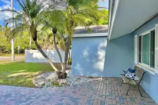 1080 16th Ave SW, Largo, FL 33770 - Photo 16