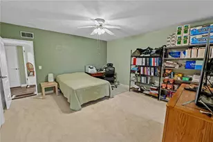 2001 World Pkwy Blvd, Clearwater, FL 33763 - Photo 22