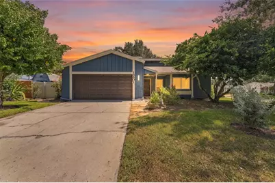 15801 Country Lake Drive, Tampa, FL 33624 - Photo 2
