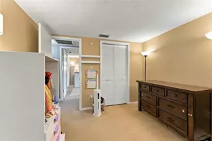 15801 Country Lake Dr, Tampa, FL 33624 - Photo 24
