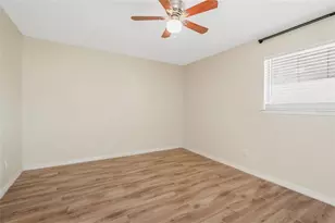 6308 Newtown Cir, Tampa, FL 33615 - Photo 32