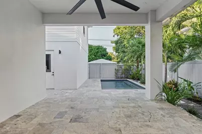 555 26th Avenue N, Saint Petersburg, FL 33704 - Photo 32