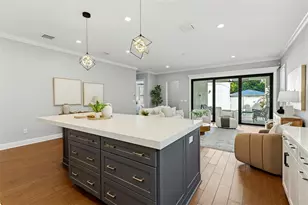 555 26th Ave N, Saint Petersburg, FL 33704 - Photo 12