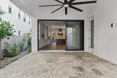 555 26th Avenue N, Saint Petersburg, FL 33704 - Photo 30
