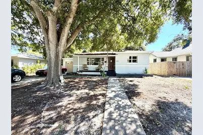 644 63rd Avenue S, Saint Petersburg, FL 33705 - Photo 2