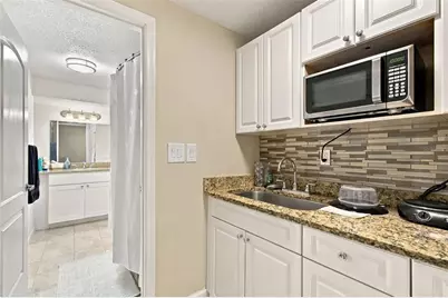 1325 Oakcrest Drive, Brandon, FL 33510 - Photo 58