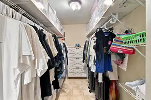 1325 Oakcrest Dr, Brandon, FL 33510 - Photo 40