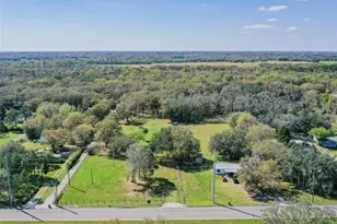 6513 S County Line Rd, Plant City, FL 33567 - Photo 1