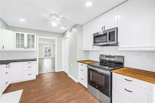 1338 Snell Isle Blvd NE, Saint Petersburg, FL 33704 - Photo 16
