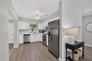 835 54th Ave N, Saint Petersburg, FL 33703 - Photo 10