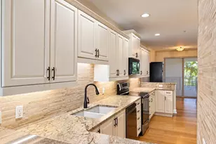 1003 Bellasol Way, Apollo Beach, FL 33572 - Photo 14