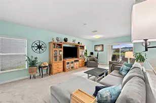 1917 Hawks View Dr, Ruskin, FL 33570 - Photo 10