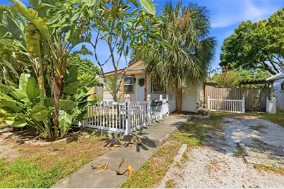 1751 29th Avenue N, Saint Petersburg, FL 33713 - Photo 2