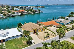 115 Aleta Dr, Belleair Beach, FL 33786 - Photo 10
