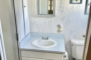 11022 100th Way, Largo, FL 33773 - Photo 16
