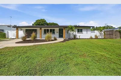 3360 70 Street N, Saint Petersburg, FL 33710 - Photo 2