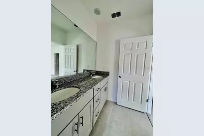 34162 Cinder Way, Wesley Chapel, FL 33545 - Photo 20