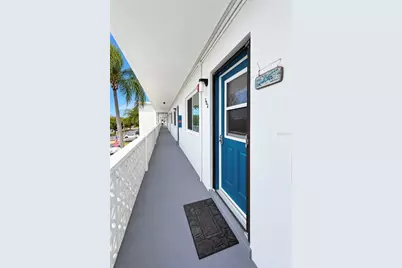 8075 112th Street #302, Seminole, FL 33772 - Photo 6