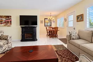 8075 112th St, Seminole, FL 33772 - Photo 30