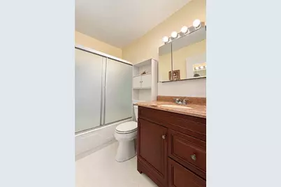 8075 112th Street #302, Seminole, FL 33772 - Photo 16