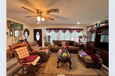 401 46th Avenue S, Saint Petersburg, FL 33705 - Photo 18